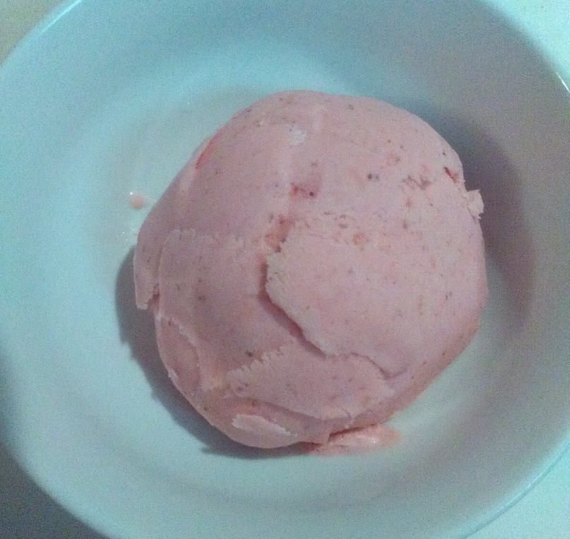 Fresh Strawberry Ice Cream Sep'23.JPG