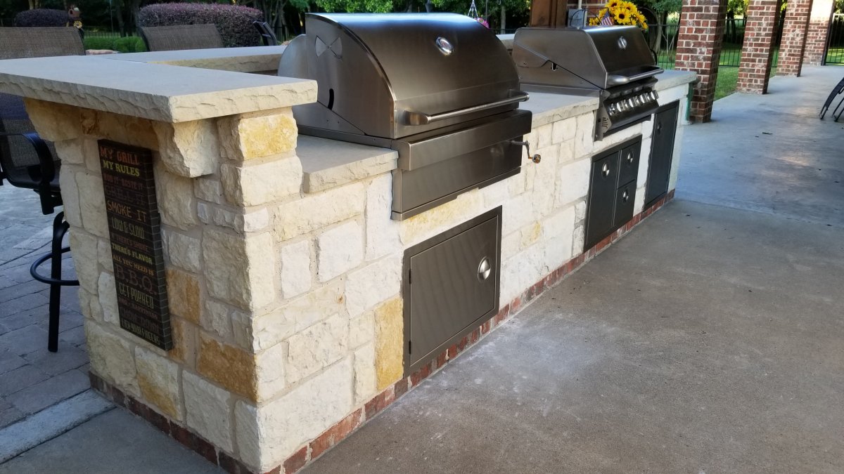 outdoor grill.jpg